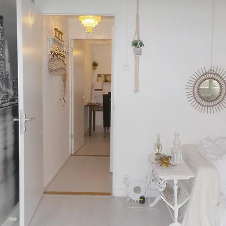 Lalinghousingamsterdam Lejlighed *